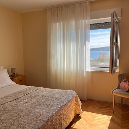 Apartments Zulim Trogir Luaran gambar