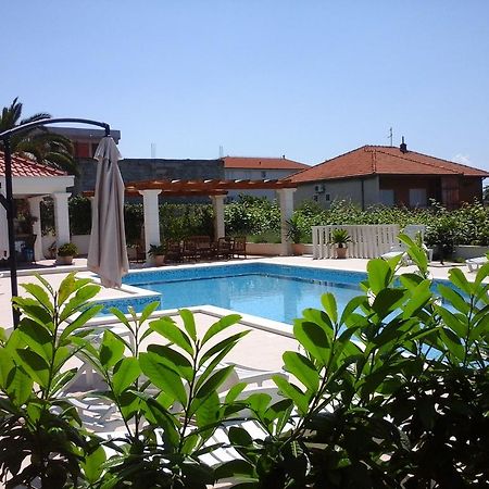 Apartments Zulim Trogir Luaran gambar