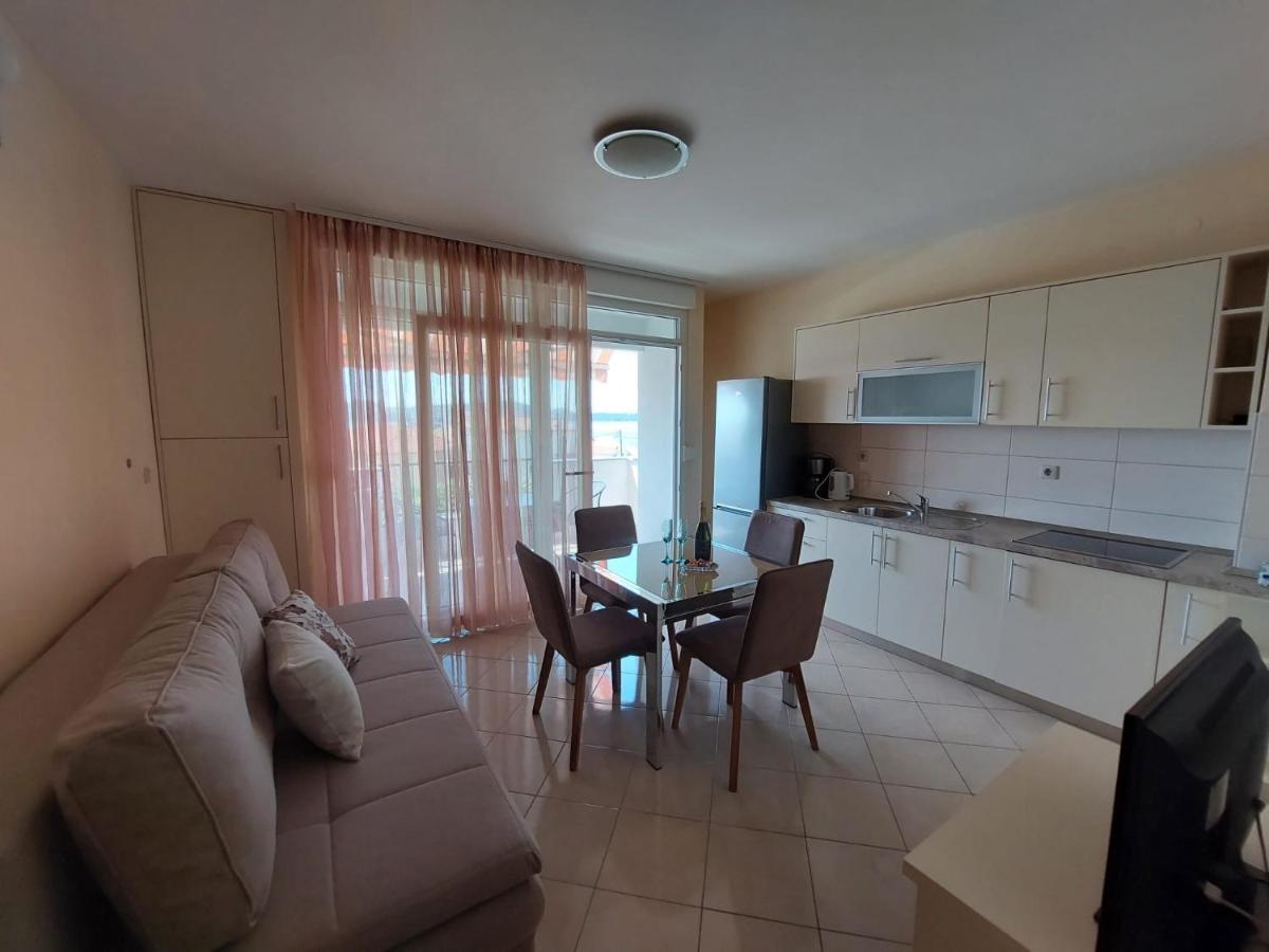 Apartments Zulim Trogir Luaran gambar