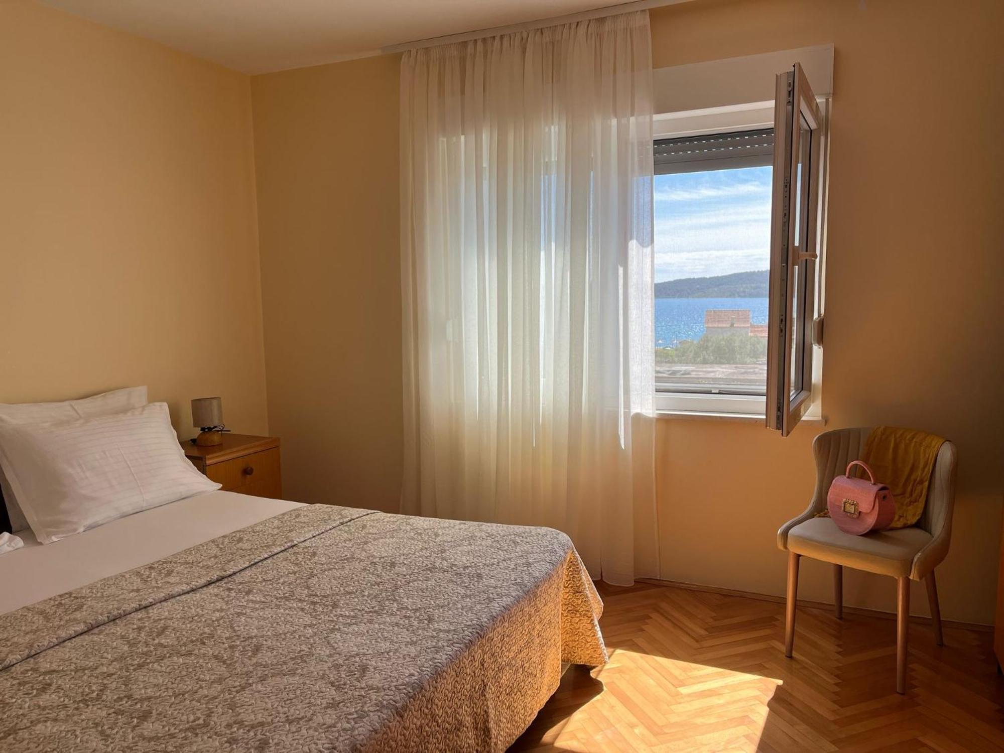 Apartments Zulim Trogir Luaran gambar