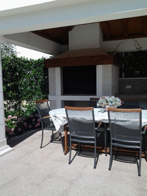 Apartments Zulim Trogir Luaran gambar